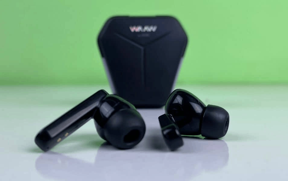 Fone de Ouvido Bluetooth WAAW by ALOK ENERGY 100EBG Ambientado